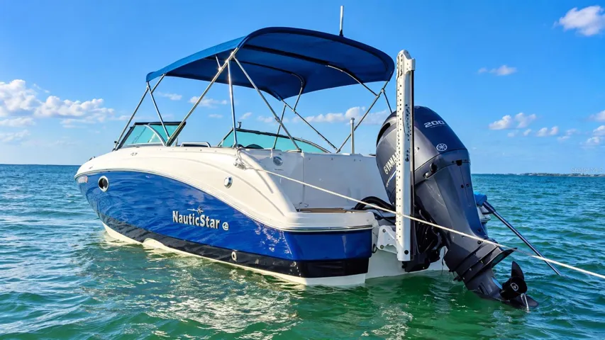 2020 Nauticstar 243 DC available under separate agreement