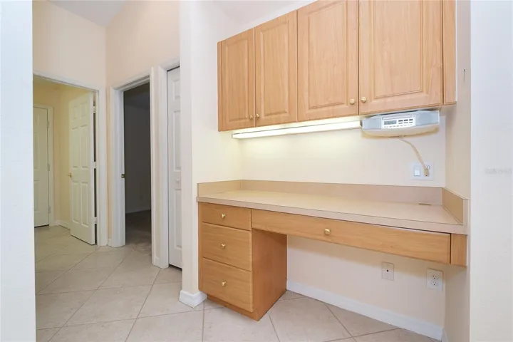 Built in Desk