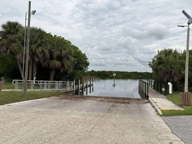 Nearby public Harbour Heights Park boat ramp - not on the subject property.