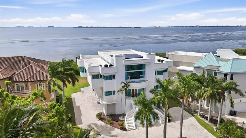3 story, Concrete Block home