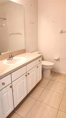 Upstairs Guest Bathroom