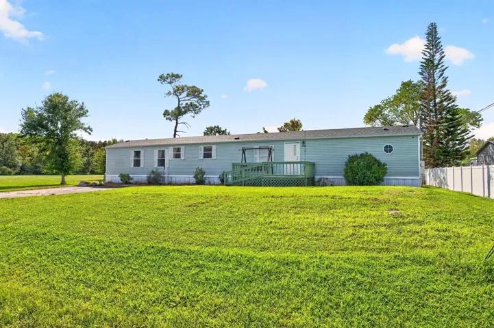 Enjoy extra space, peaceful views, and the freedom of NO HOA in Kissimmee’s Morningside Village community!