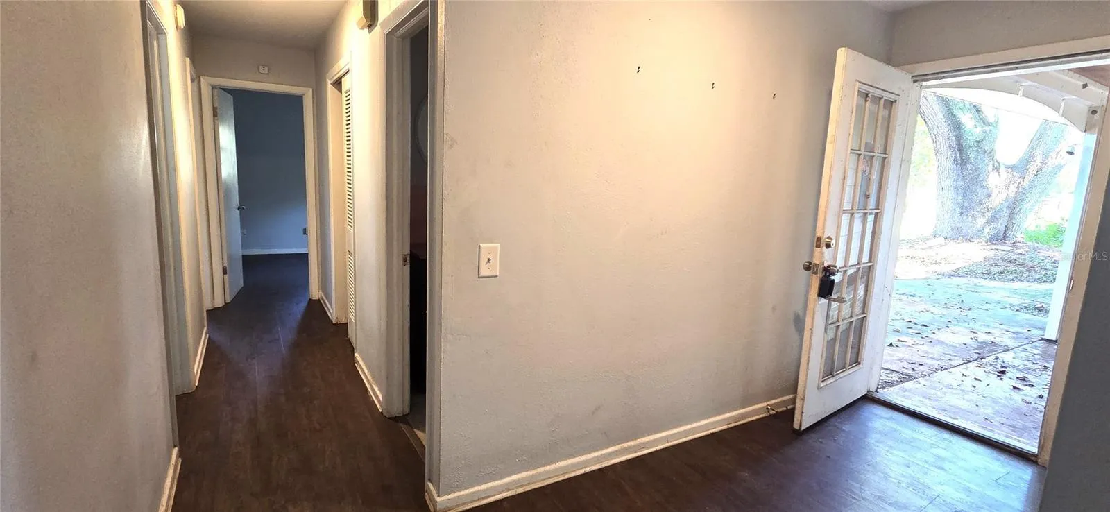 Hallway to Bedrooms