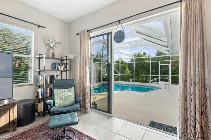 Family Room access to lanai