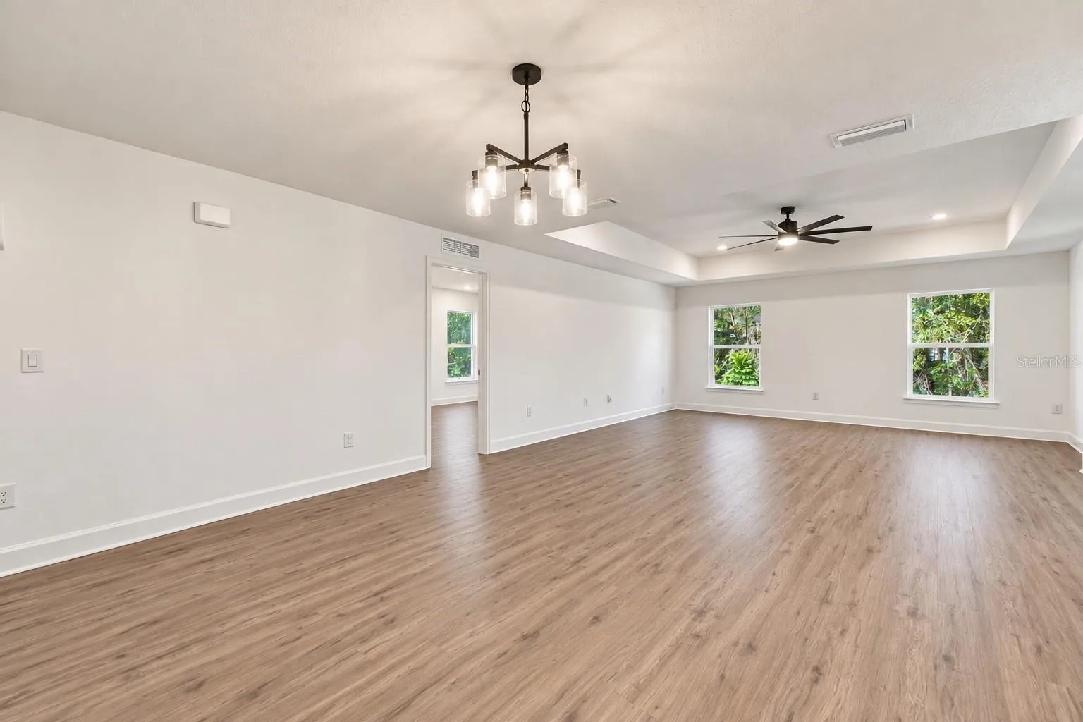 Living room/combo dining room