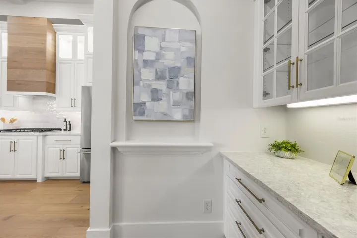 Hallway and Dry bar with Built-ins