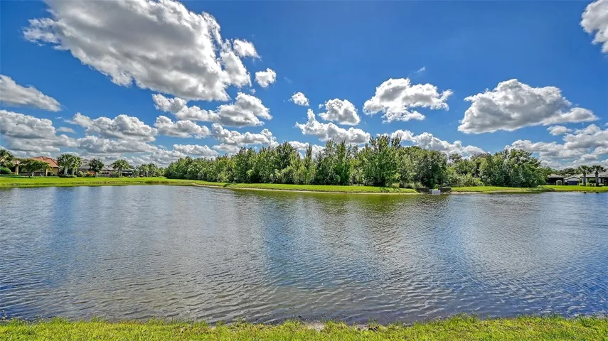 The spectacular water views create an atmosphere of serenity, warmth, and effortless tranquility.