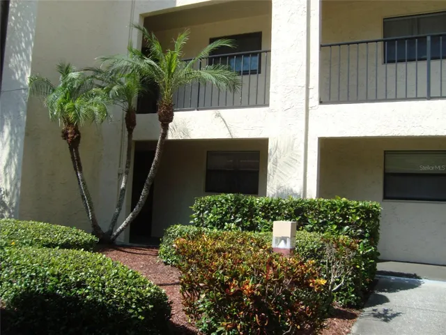 FIRST FLOOR AND A CORNER UNIT