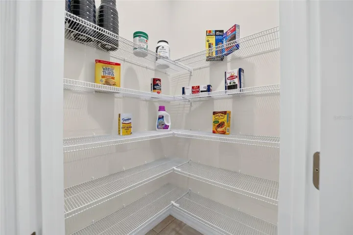KITCHEN PANTRY