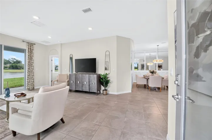 ENTRY WAY/GREAT ROOM