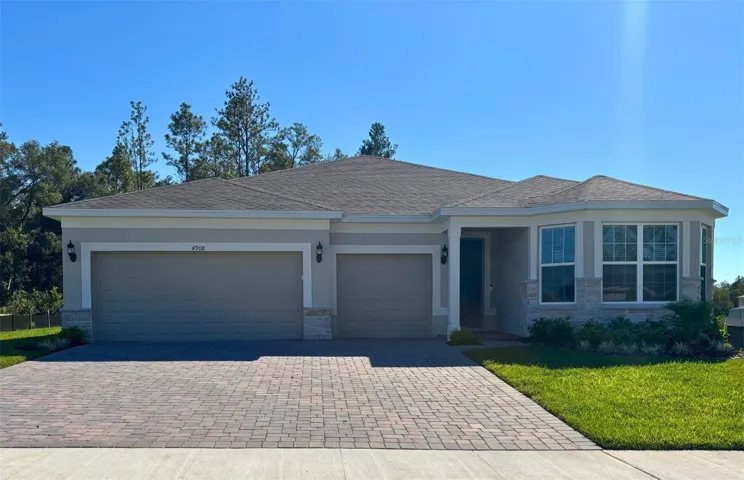 Actual home photo. Colors, finishes, textures and options may appear differently in person due to variations in monitors and viewing devices.
