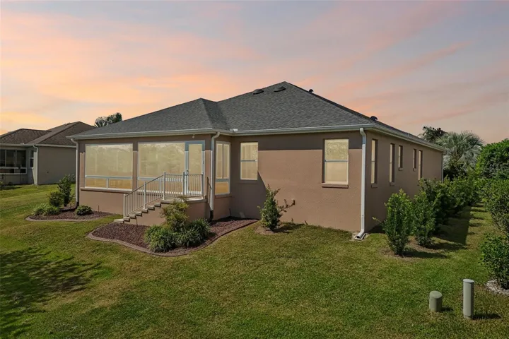 Twilight Rear Exterior