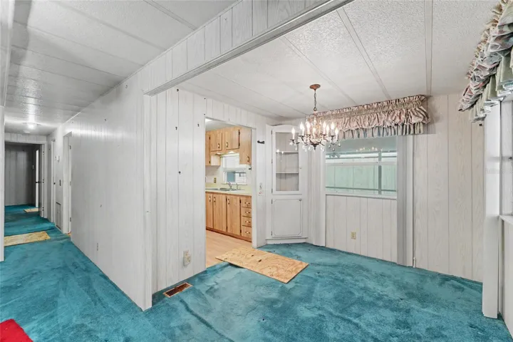 Access kitchen from either direction