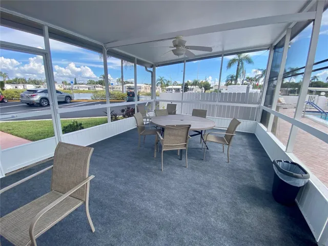 Screened in Pool Lanai