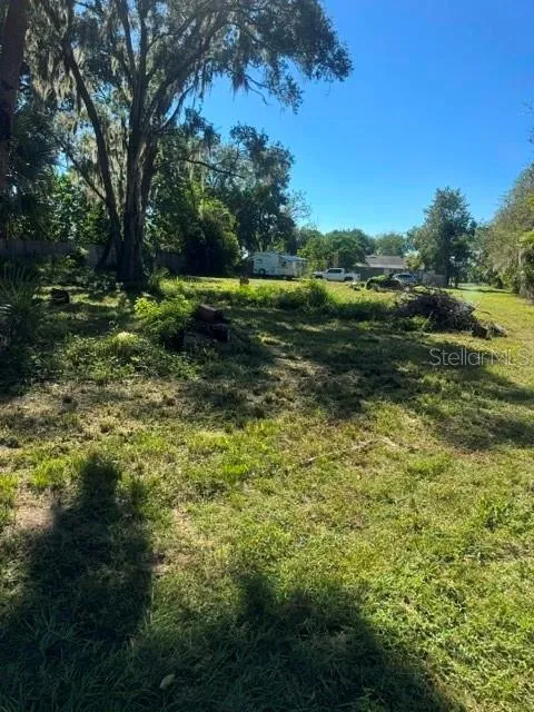 LOT VIEW 1