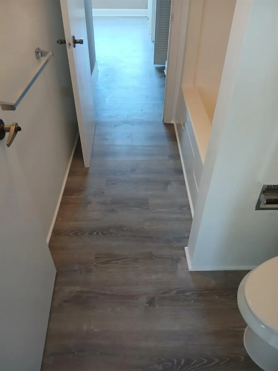 Upper-floor new flooring