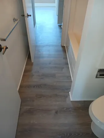 Upper-floor new flooring