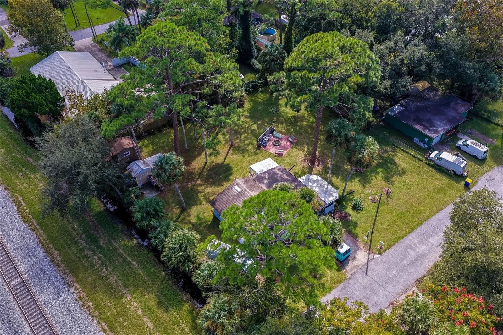 300 Alice St and adjacent lot