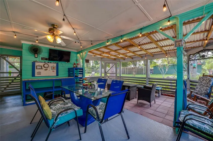 Florida room