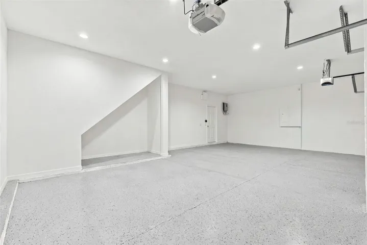 3-car Garage