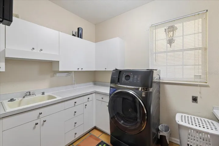 laurndry room