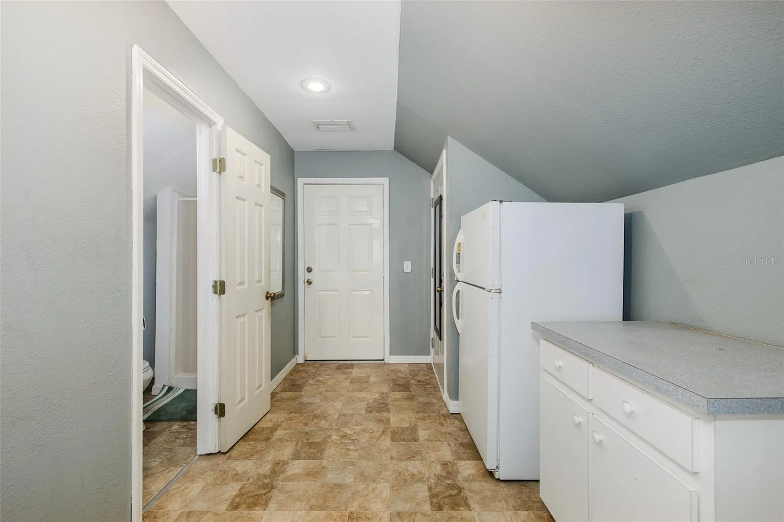 In law studio apartment
