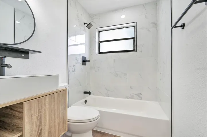 Bathroom #2
