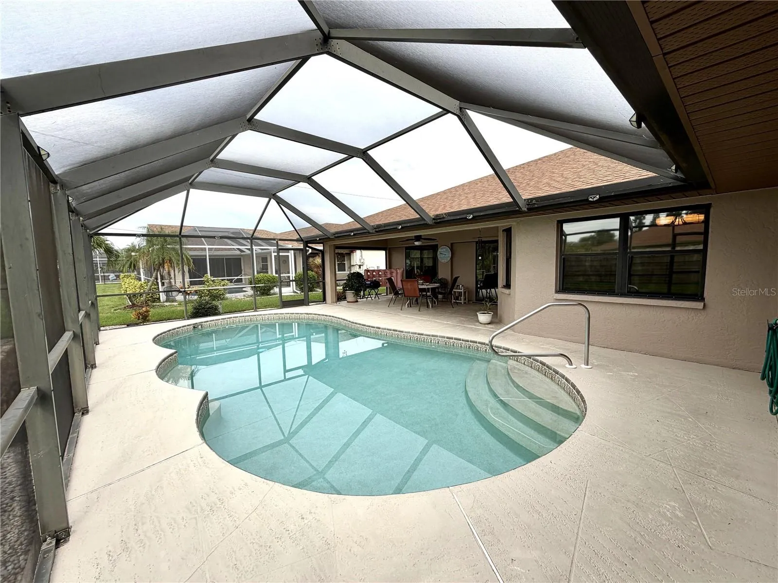 Outdoor living space