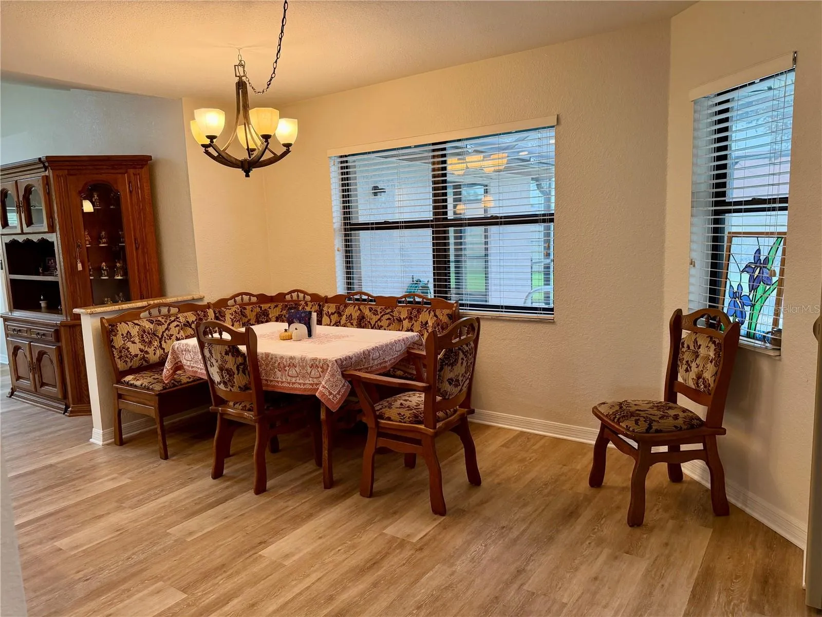 Breakfast nook