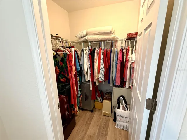 Walk-in closet