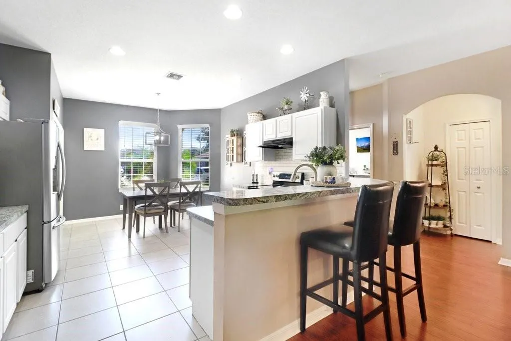 Eat in Kitchen