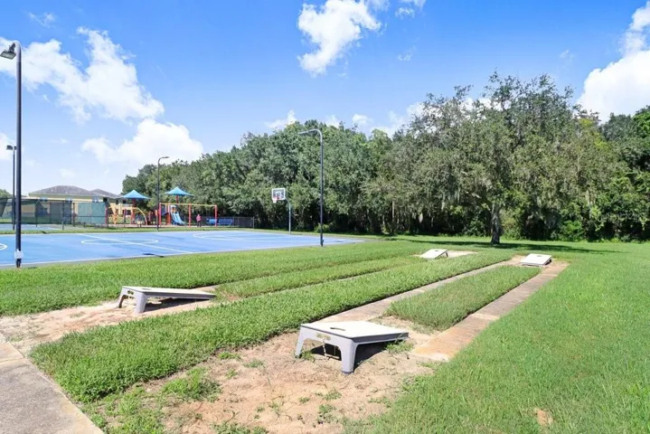Community Tennis Courts
