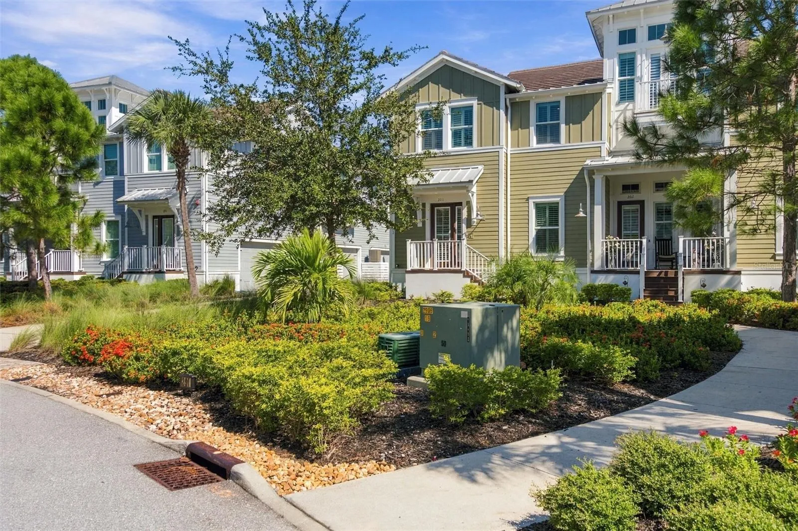 Beautifully manicured landscaping throughout the neighborhood