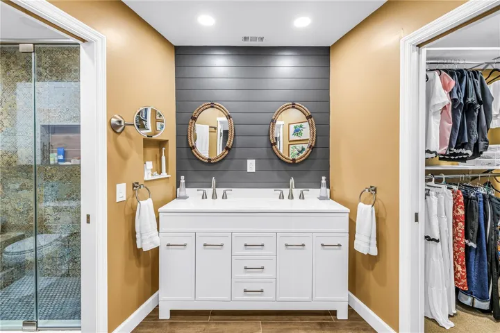 Primary Bath- Modern and Tasteful