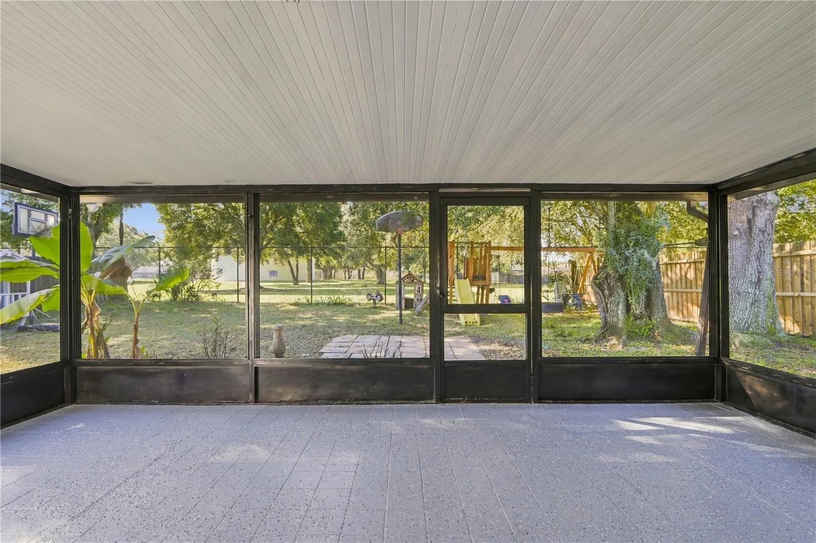Screen in Patio