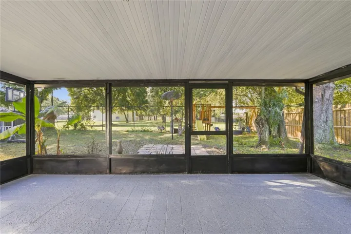 Screen in Patio