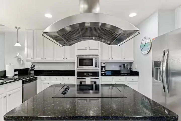 Beautiful Island stove top