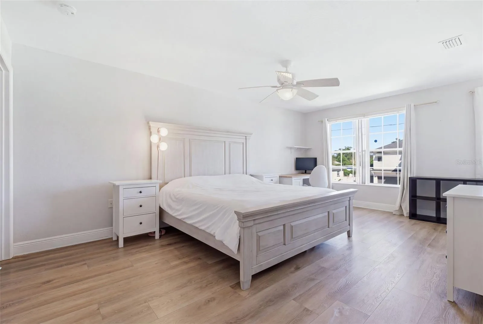 Primary Bedroom (upstairs)