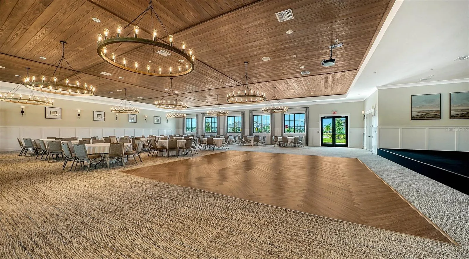 Ballroom with Dancing floor