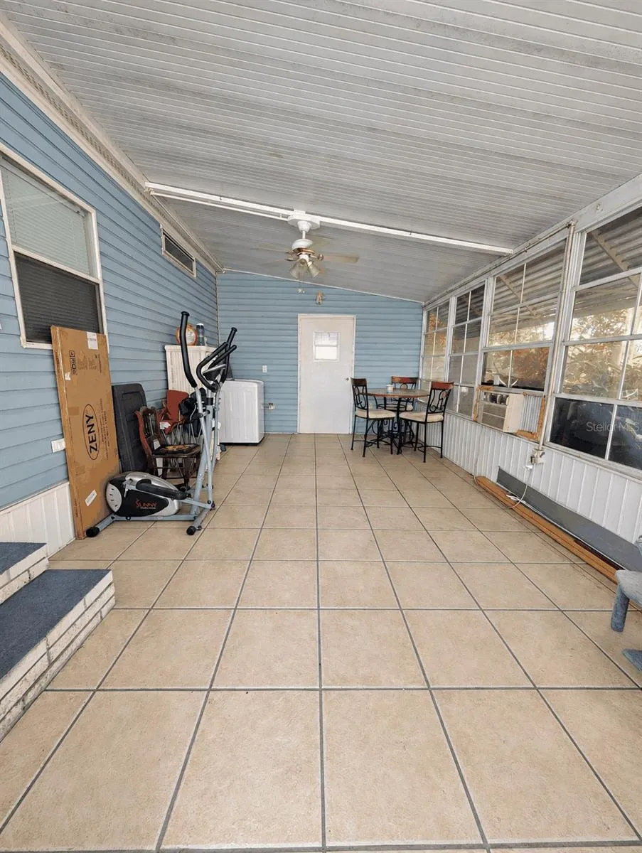 Side screened porch