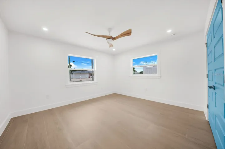 10304 Kingfisher Rd W - Guest Bedroom