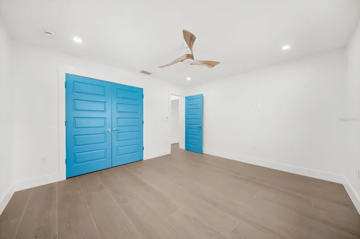 10304 Kingfisher Rd W - Guest Bedroom