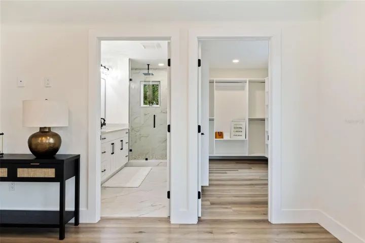 Primary suite