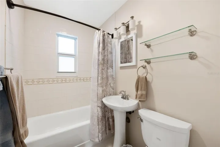 Guest Restroom