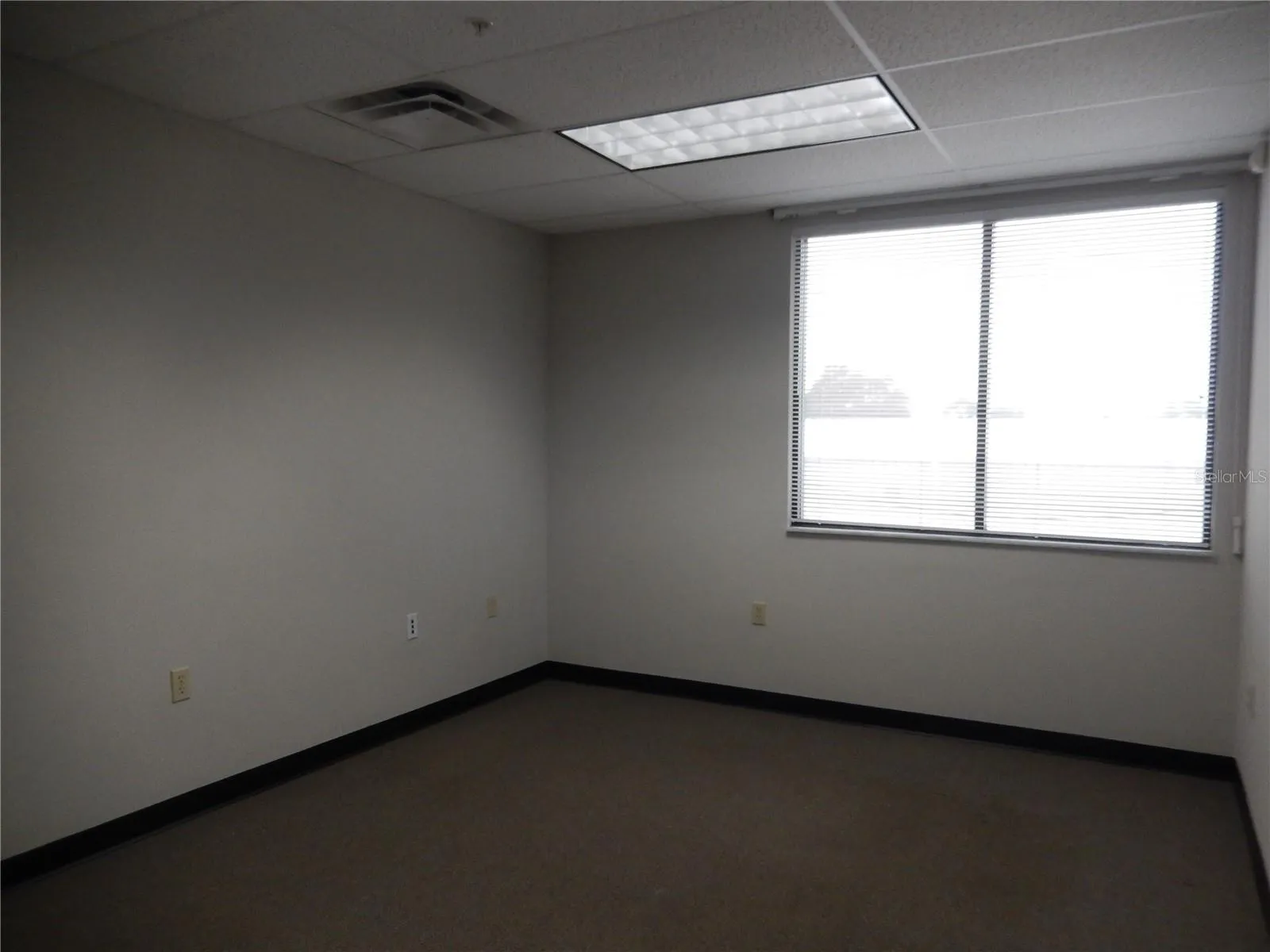 Office w/ window