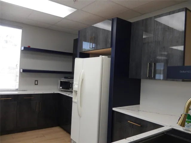 Kitchen II