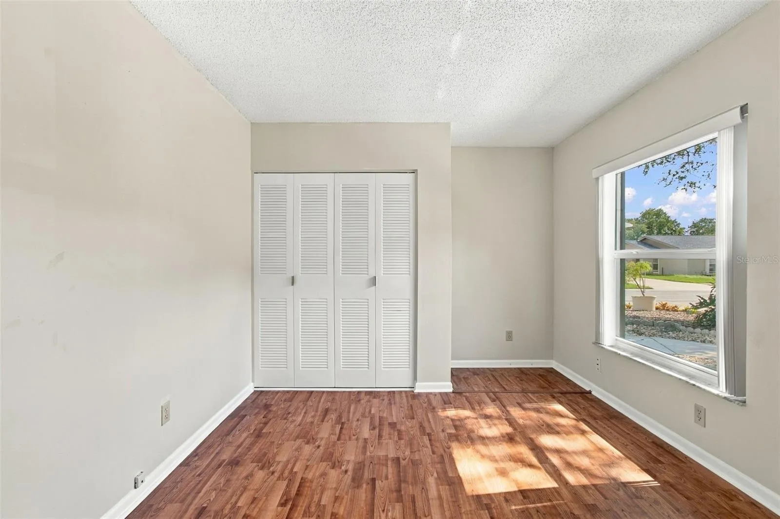 1st bedroom