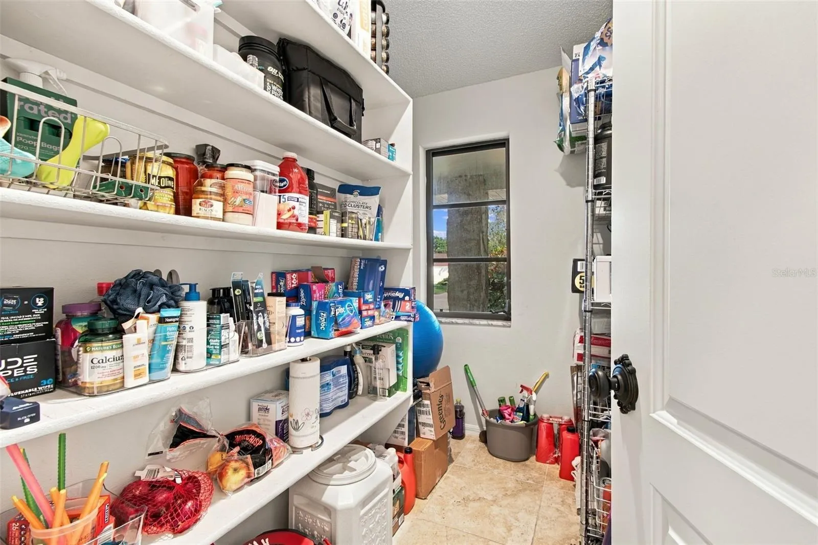walk-in pantry
