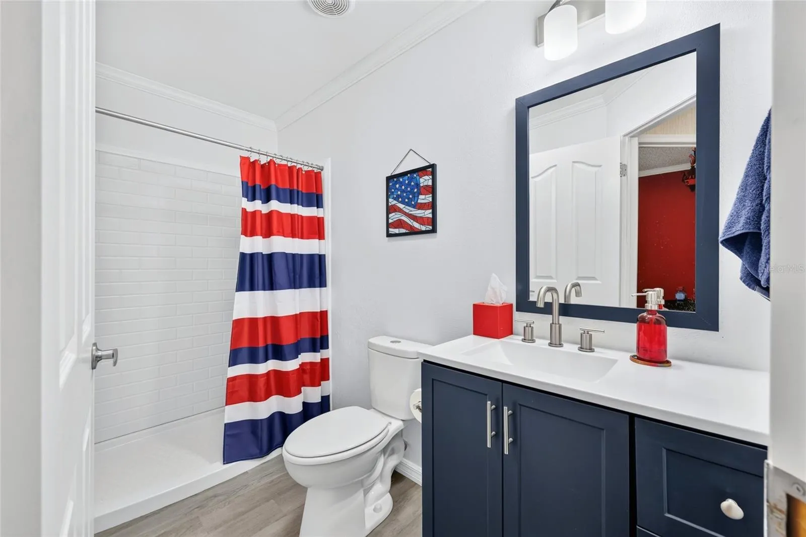Guest bathroom #3 (right by Guest Bedroom #5)