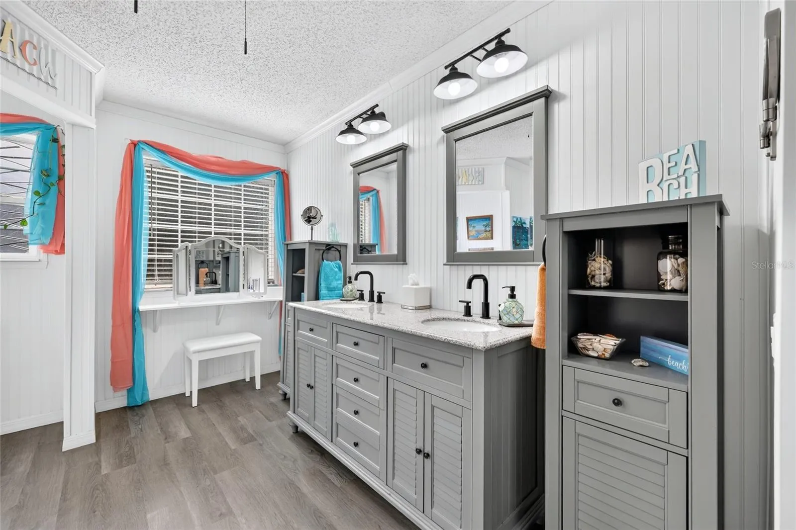 Master bathroom with dual vanity quartz countertop